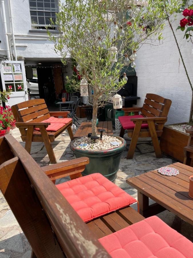 Red Lion Inn Sidbury Eksteriør billede