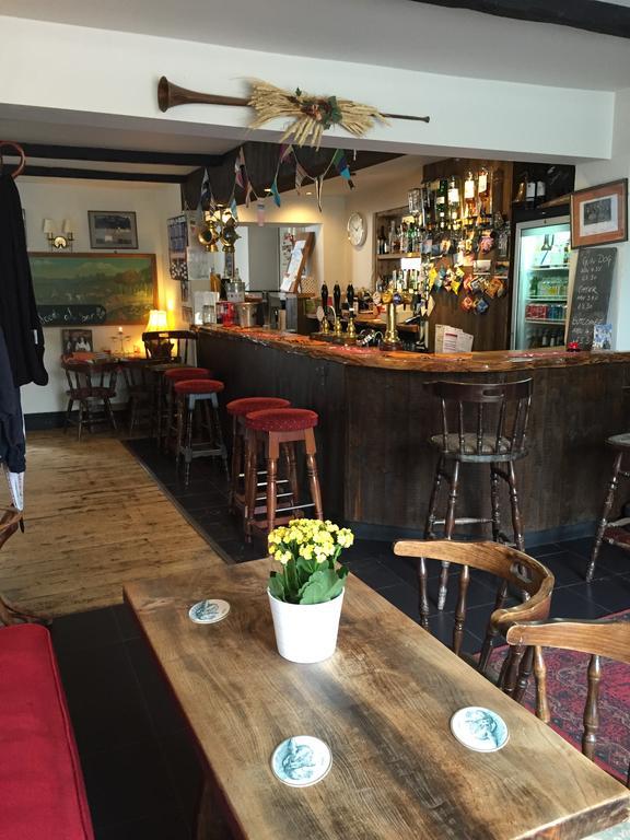 Red Lion Inn Sidbury Eksteriør billede